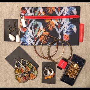 BUNDLE✨Tropical 🍍 JEWELRY & MAKE-UP BAG